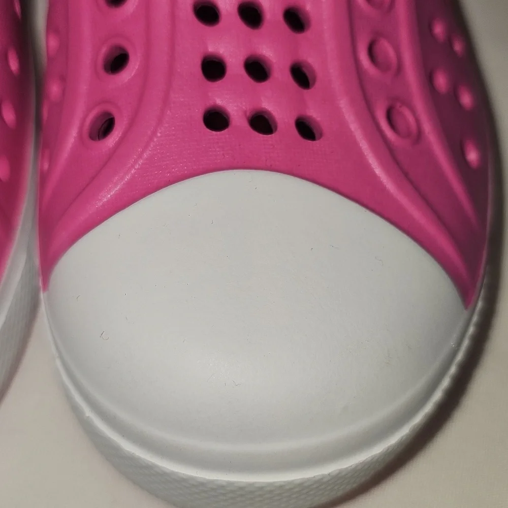 Wonder Nation Toddler Girls 9-10 EVA Water Sneakers New